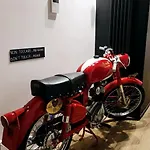 Lm Industrial & Апартаменты *