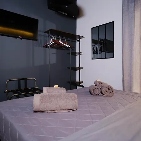 Apartment Lm Industrial & *